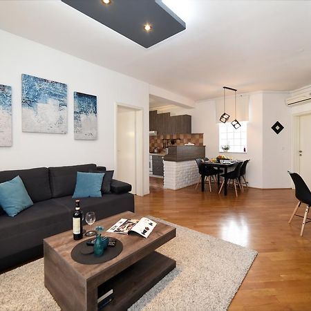 Corner Apartment Загреб Экстерьер фото