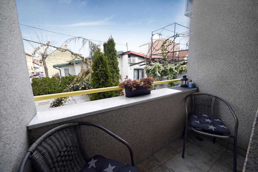 Corner Apartment Загреб Экстерьер фото